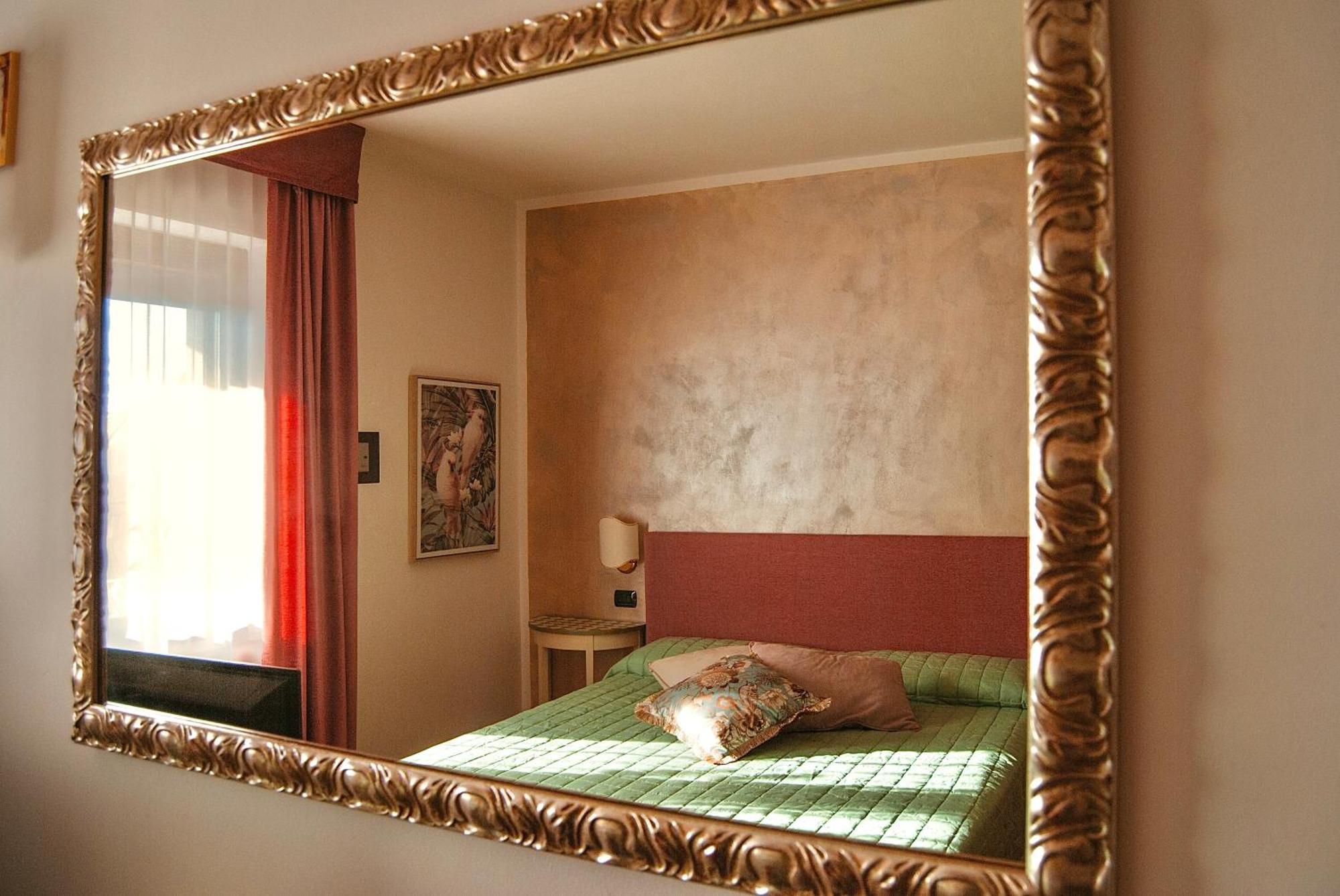Welcome Traveller Frida'S Rooms Caprino Veronese Ngoại thất bức ảnh